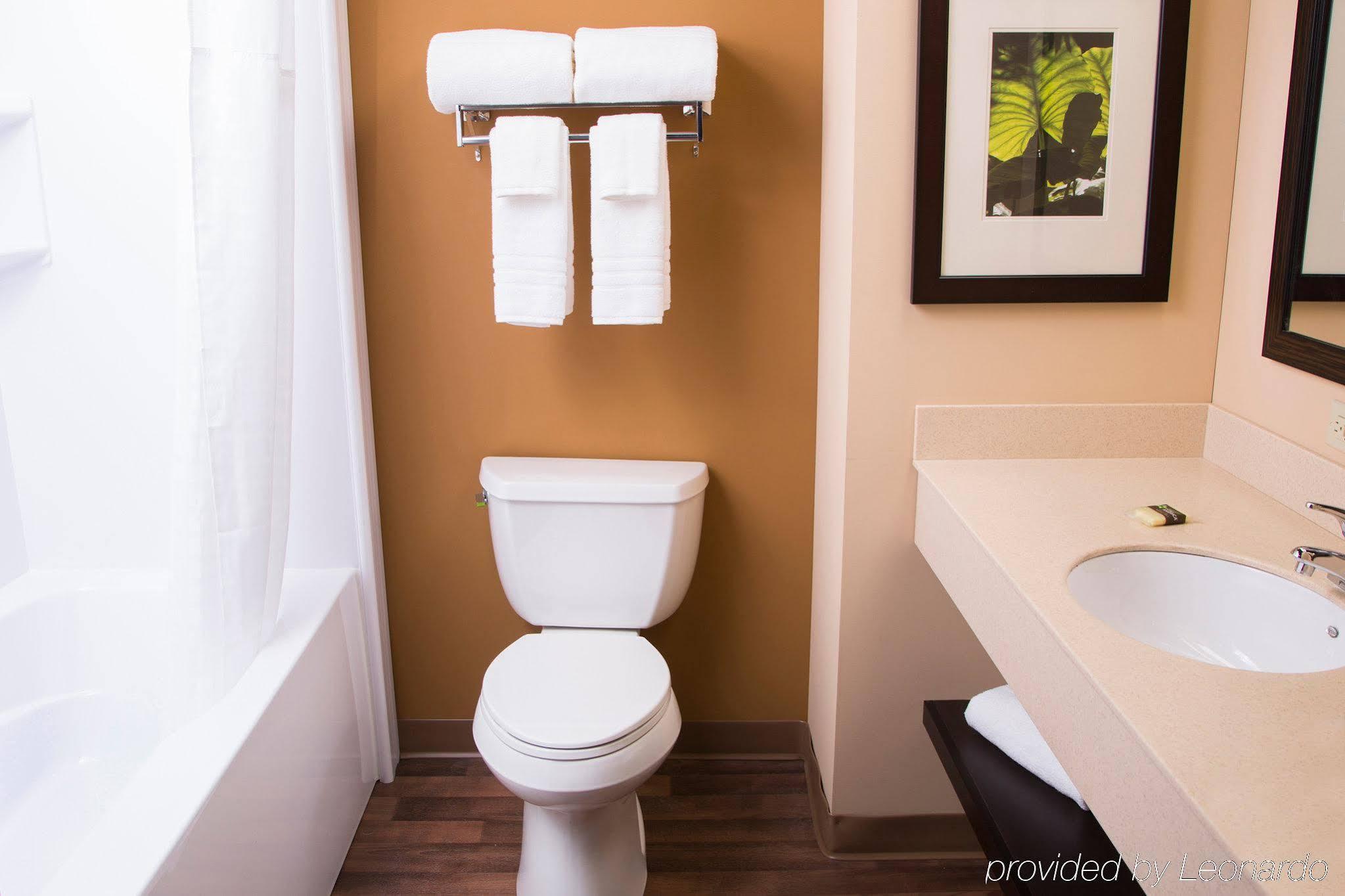 Extended Stay America Select Suites - Chicago - Hanover Park Экстерьер фото
