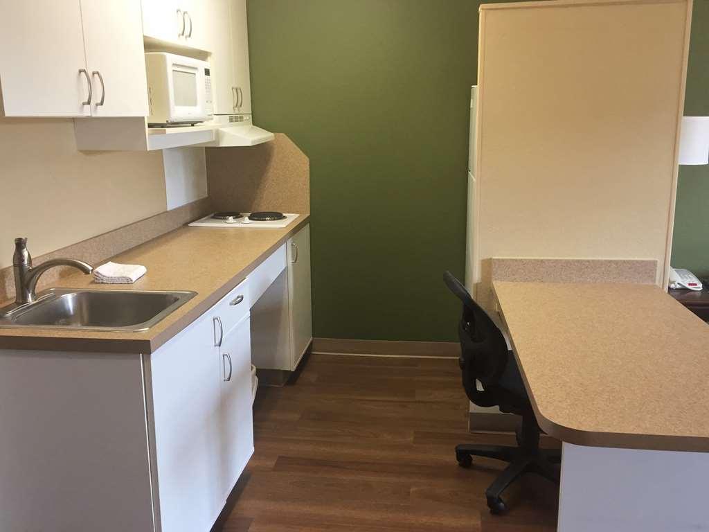 Extended Stay America Select Suites - Chicago - Hanover Park Номер фото