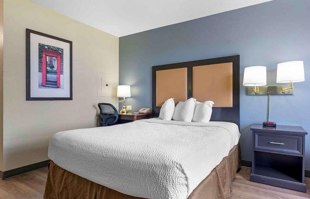 Extended Stay America Select Suites - Chicago - Hanover Park Номер фото