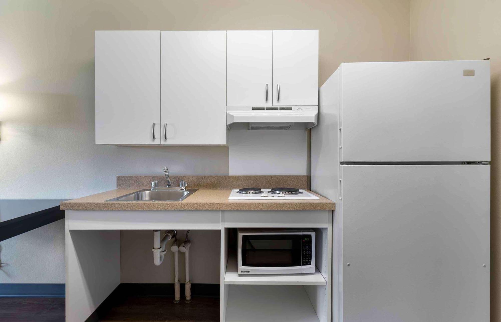 Extended Stay America Select Suites - Chicago - Hanover Park Экстерьер фото
