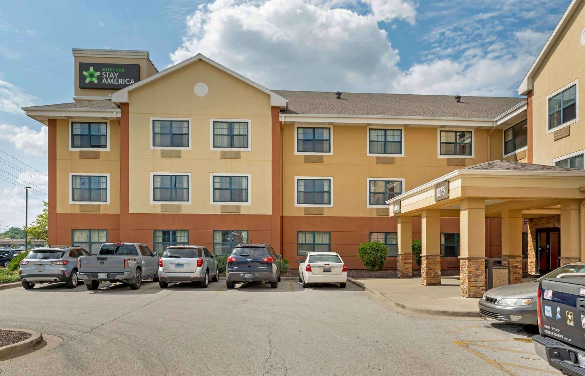 Extended Stay America Select Suites - Chicago - Hanover Park Экстерьер фото