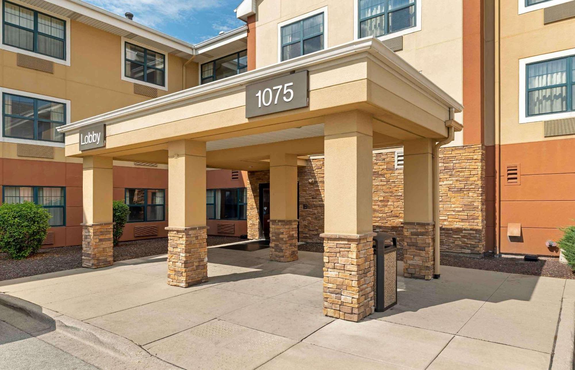 Extended Stay America Select Suites - Chicago - Hanover Park Экстерьер фото